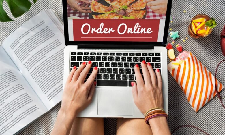 Online Local Business Marketing Tips to Outrank Local Competitors