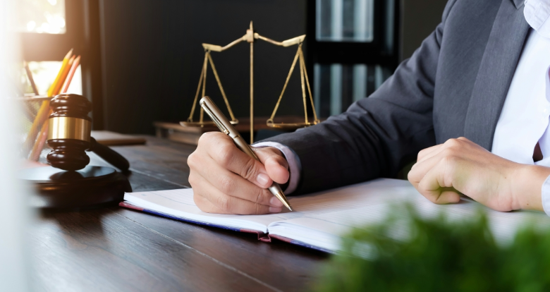 Court Reporters in Bend Who Help Carry a Case to Verdict at NAEGELI Deposition & Trial