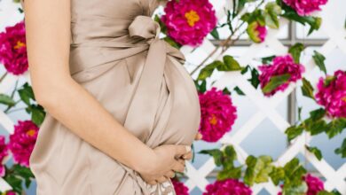 How to Pick a Baby Shower Dress That Photographs as Well as It Feels